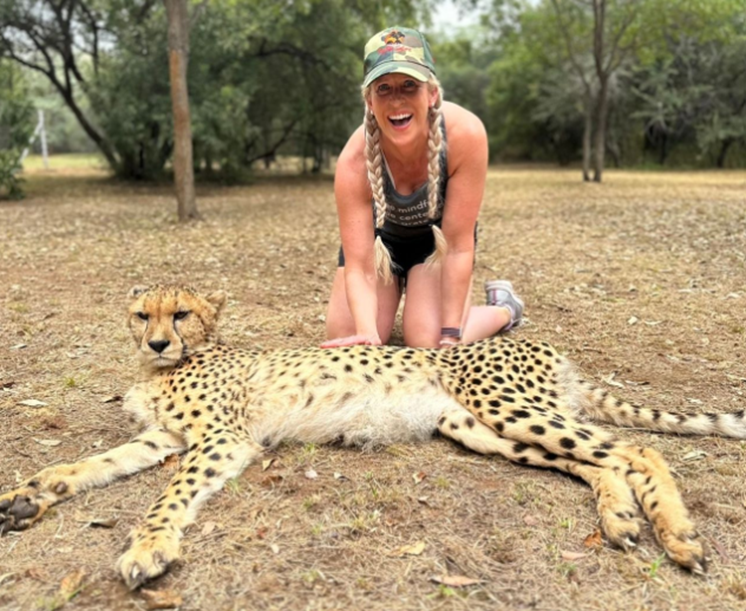 Nicole with a cheetah